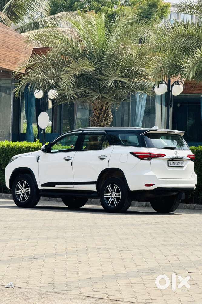 Toyota Fortuner 4x2 At 2.8 Diesel, 2022, Diesel