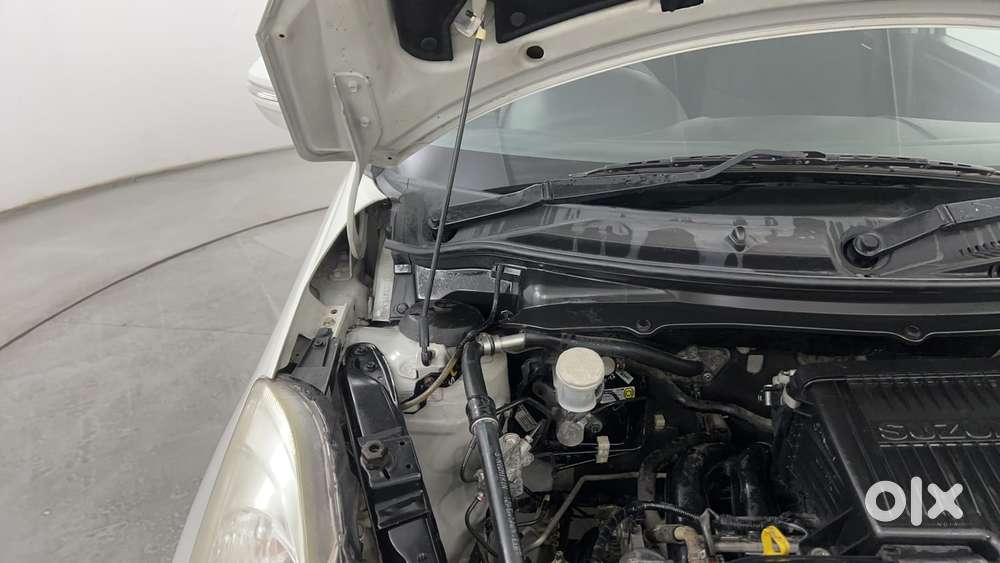 Maruti Suzuki Swift Vvt Vxi, 2017, Petrol
