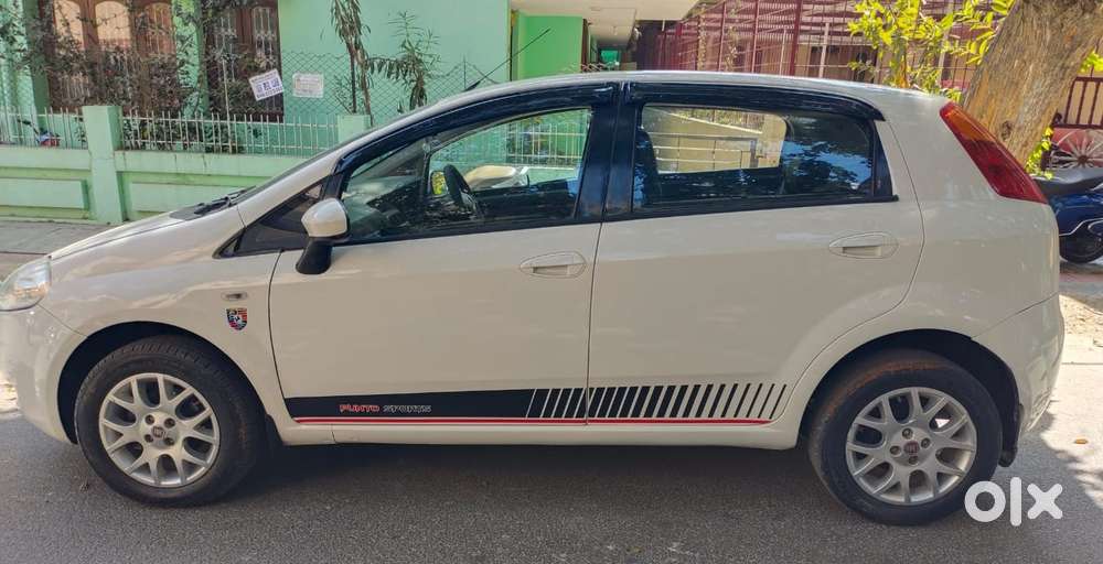 Fiat Punto Emotion 1.2, 2011, Petrol