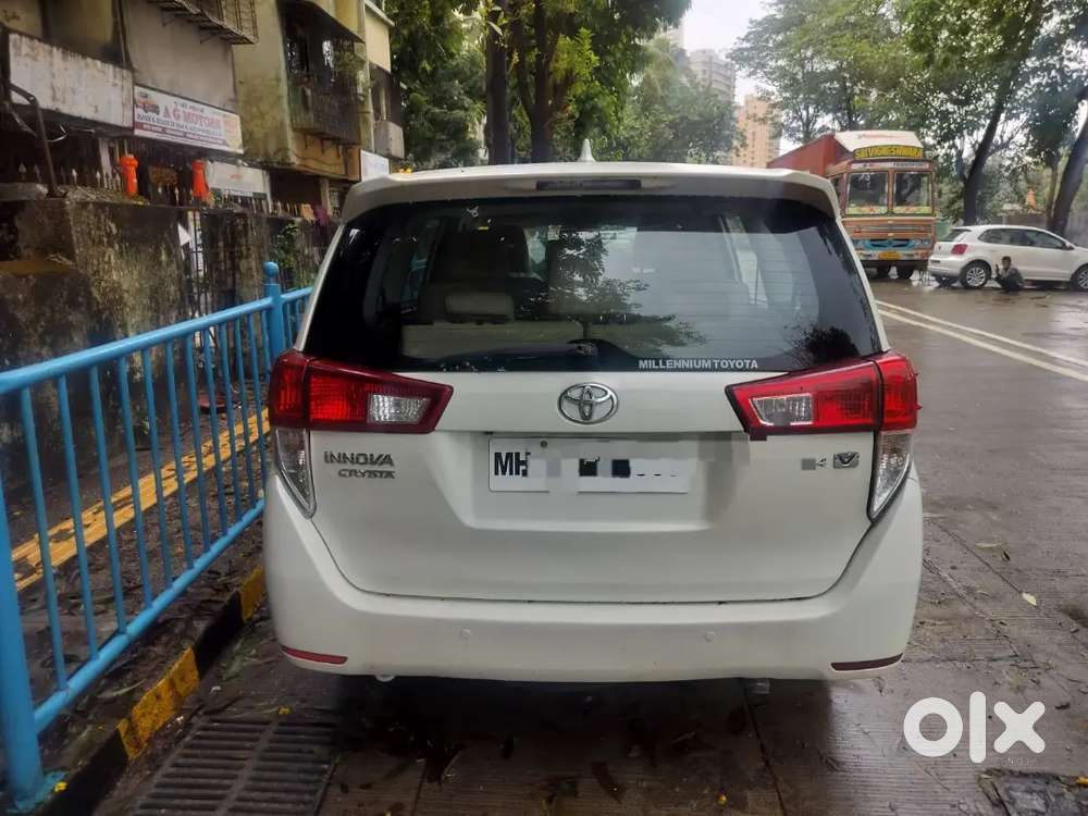 Toyota Innova Crysta 2017 Diesel Manual