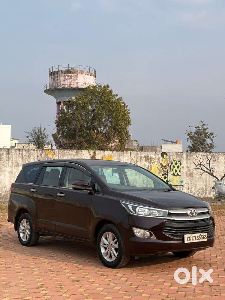 Toyota Innova Crysta 2.7 Gx At 8s, 2019, Diesel