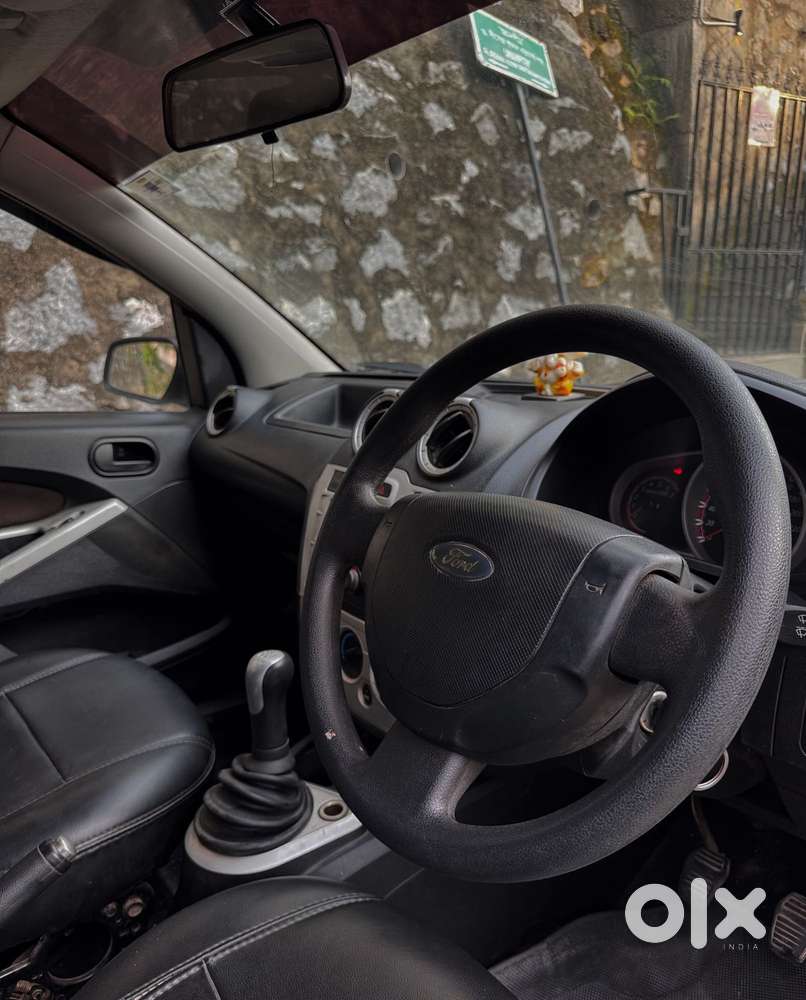 Ford Figo 1.2 Duratec Petrol Zxi, 2011, Petrol