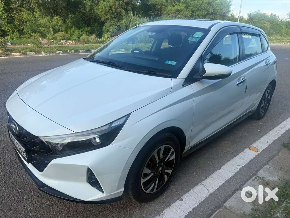 Hyundai I20 Asta (o) 1.2 Ivt, 2020, Petrol