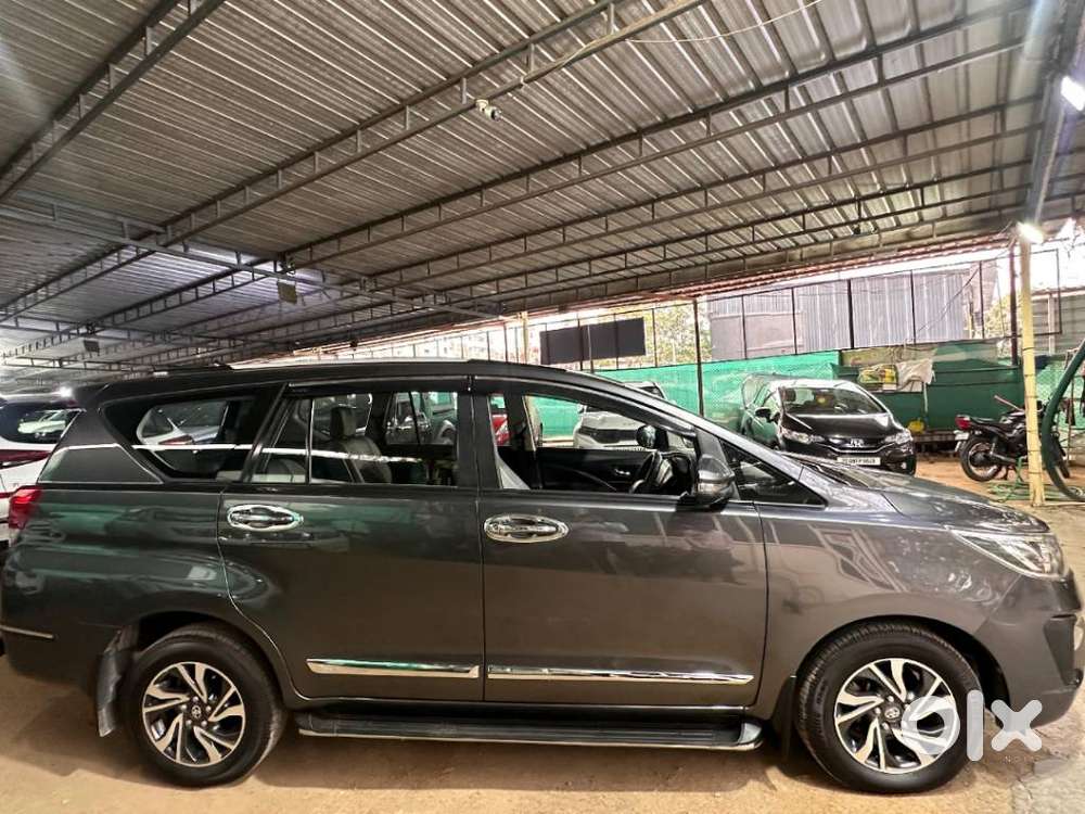 Toyota Innova Crysta [2020-ongoing] 2.4 Gx At 7 Str, 2021, Diesel