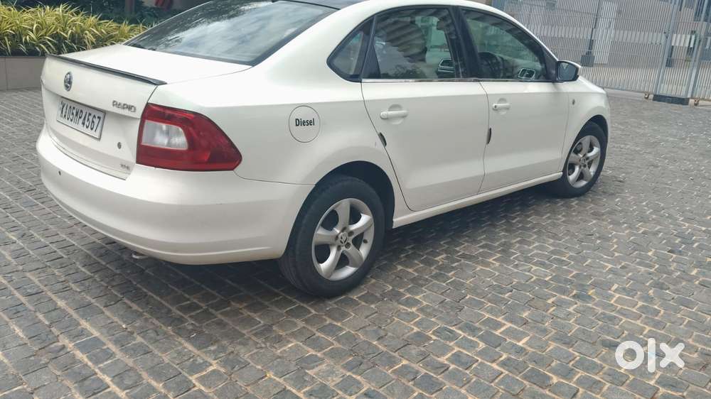 Skoda Rapid 1.5 Tdi Elegance, 2013, Diesel