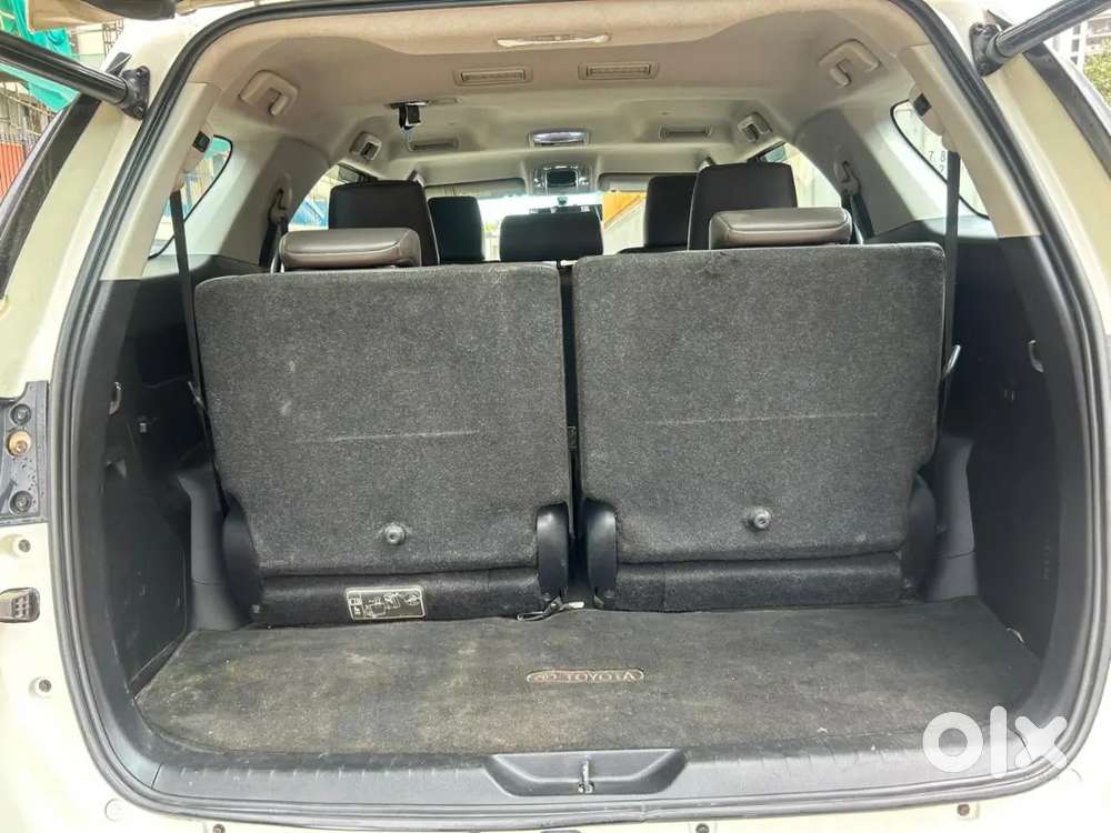 Toyota Fortuner 4x2 Manual 1st Onwer
