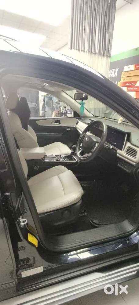 Mahindra Xuv700 2024 Diesel 90000 Km Driven