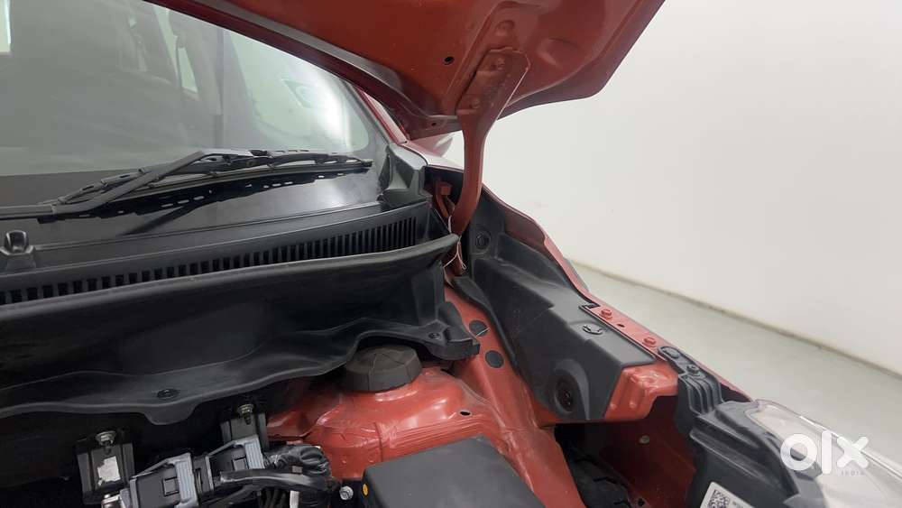 Maruti Suzuki Xl6 1.5 Alpha At, 2023, Petrol