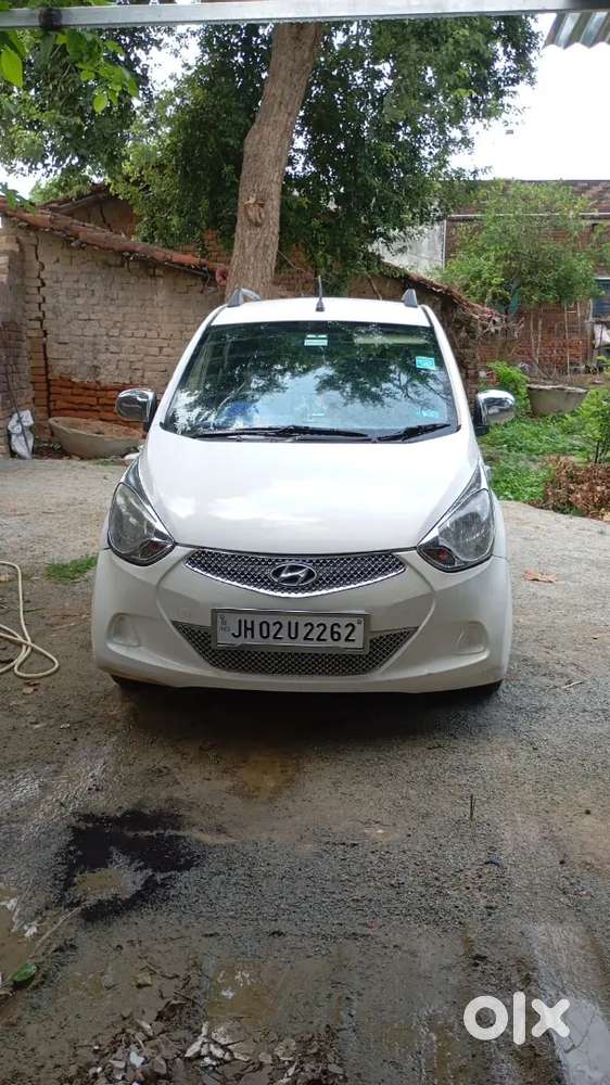 Hyundai Eon Magna 2012 पेट्रोल