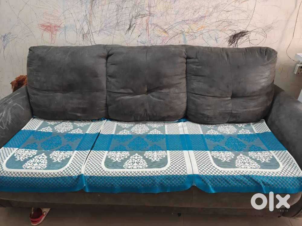 Comfortable 5-Seater Sofa Set &ndash; Good Condition | Grey