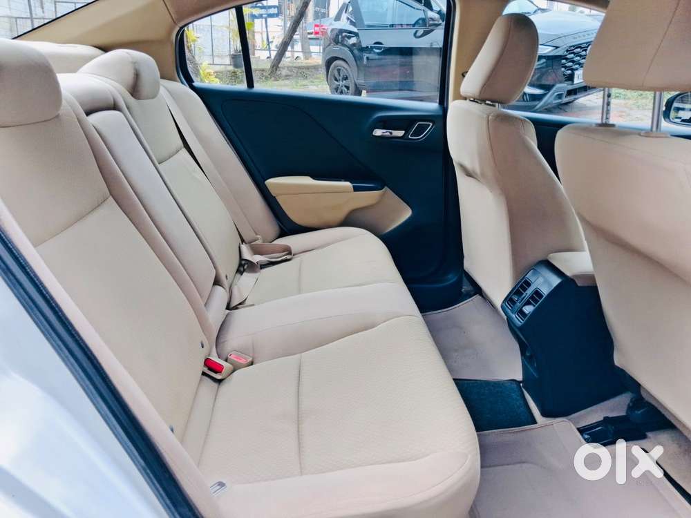 Honda City I-vtec V, 2017, Petrol