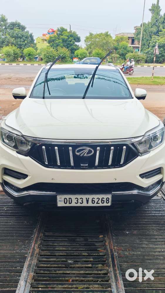Mahindra Alturas G4 2019
