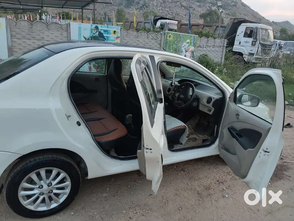 Toyota Etios 2012