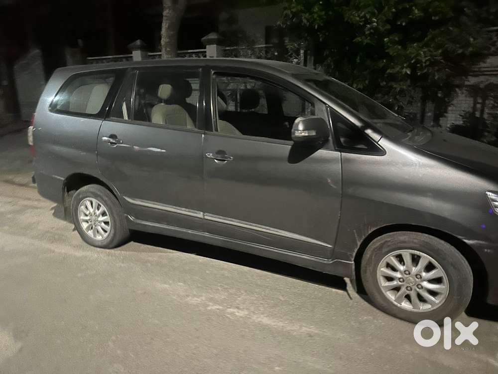Toyota Innova 2014 Good Condition Company Record1st Owner