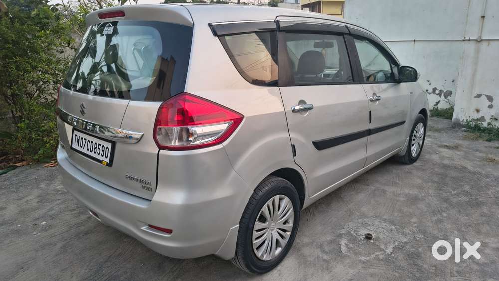 Maruti Suzuki Ertiga Vxi Shvs, 2016, Petrol