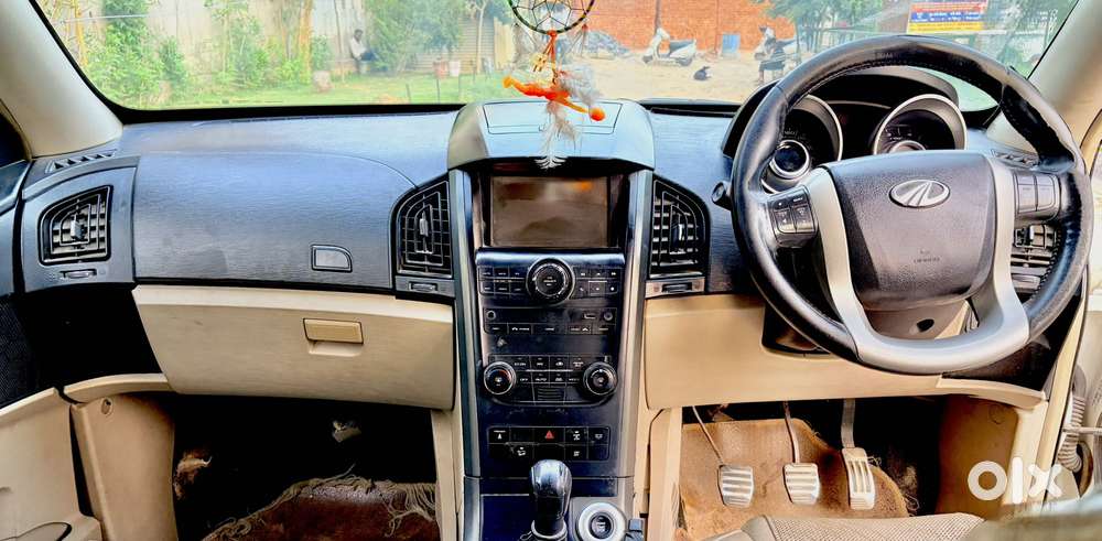 Mahindra Xuv500 2.2 W10, 2015, Diesel