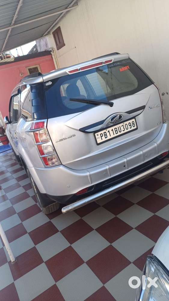 Mahindra Xuv500 Diesel 2015