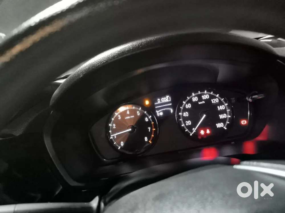 Honda Amaze 2023 Petrol 10200 Km Driven