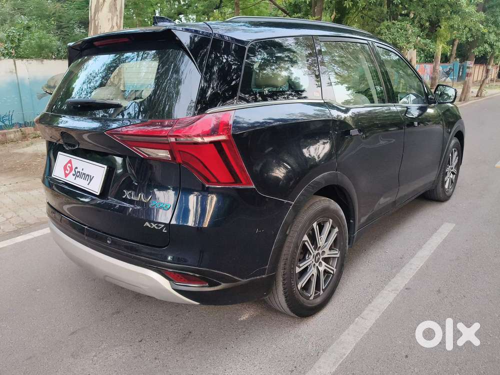 Mahindra Xuv700 2.2 Ax 7 Diesel At Luxury Pack Str Awd, 2022, Diesel