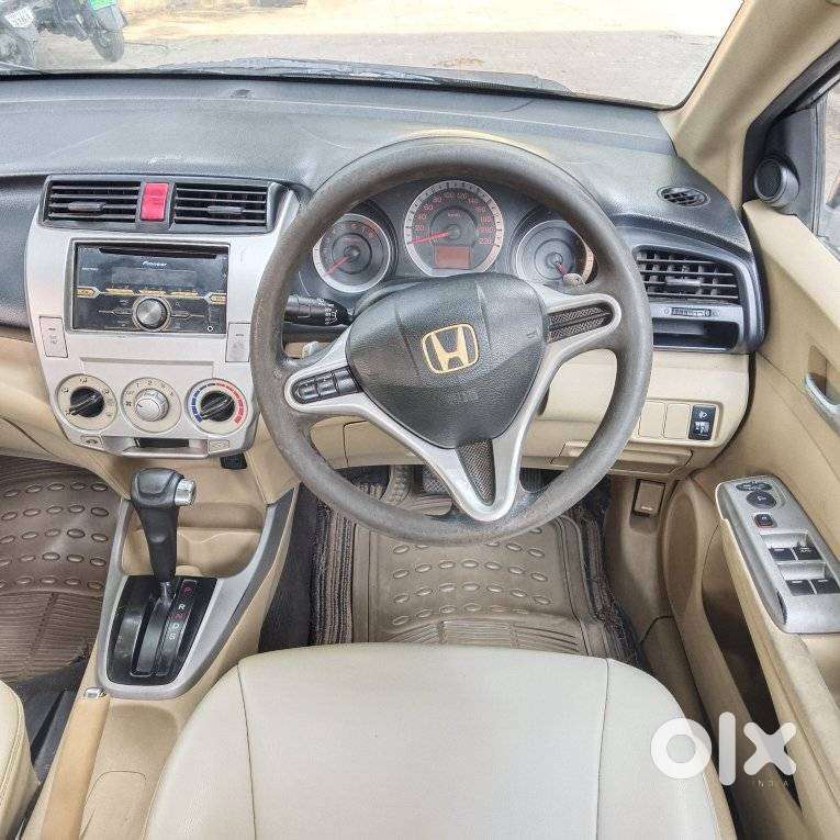 Honda City 1.5 V At, 2011, Petrol