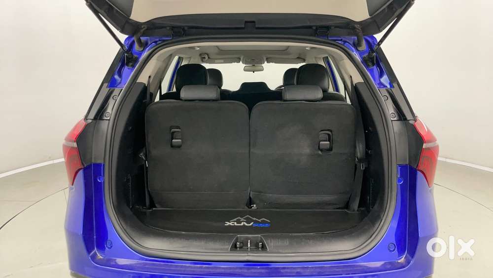 Mahindra Xuv700 2.0 Ax 5 Petrol Mt 7 Str, 2021, Petrol