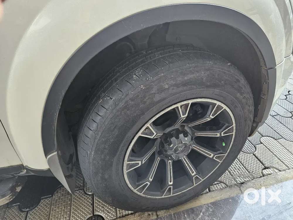 Mahindra Xuv500 2016 Diesel Well Maintained