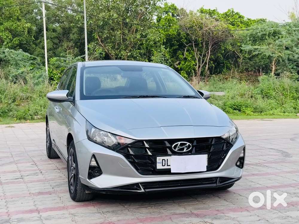 Hyundai I20 Sportz 1.2 Ivt, 2023, Petrol