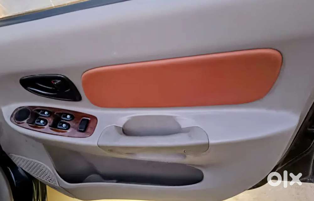 Accent Executive 2011 Single Hand