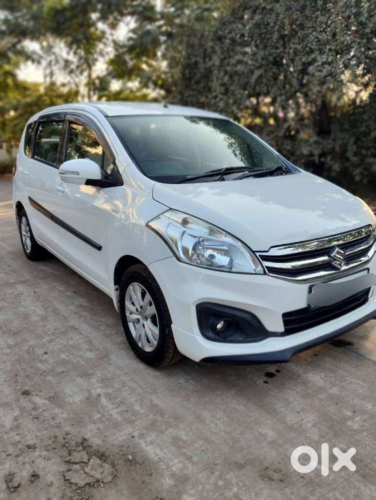Maruti Suzuki Ertiga Vxi At Petrol, 2018, Petrol
