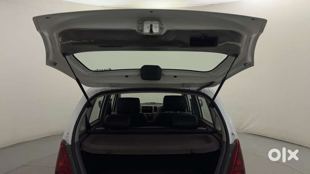 Maruti Suzuki Estilo Lxi Bs-iv, 2013, Petrol