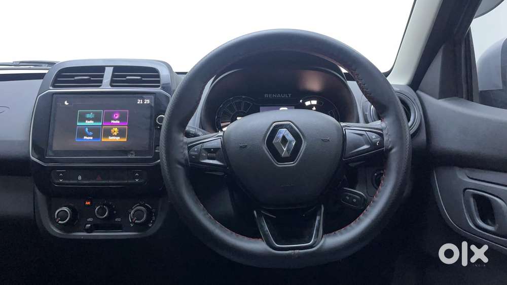 Renault Kwid 1.0 Rxt Amt, 2023, Petrol