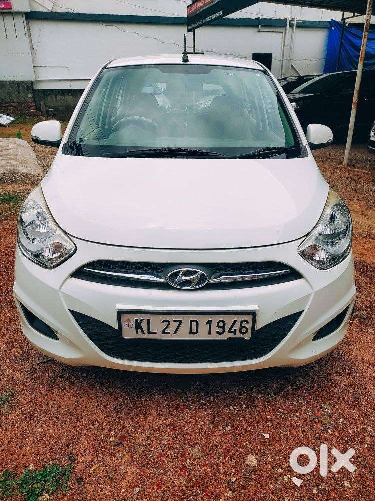 Hyundai I10 Sportz At, 2013, Petrol