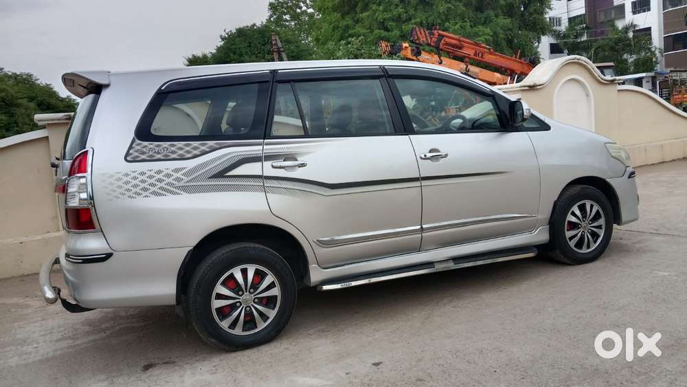 Toyota Innova 2.5 Z Diesel 7 Seater, 2015, Diesel