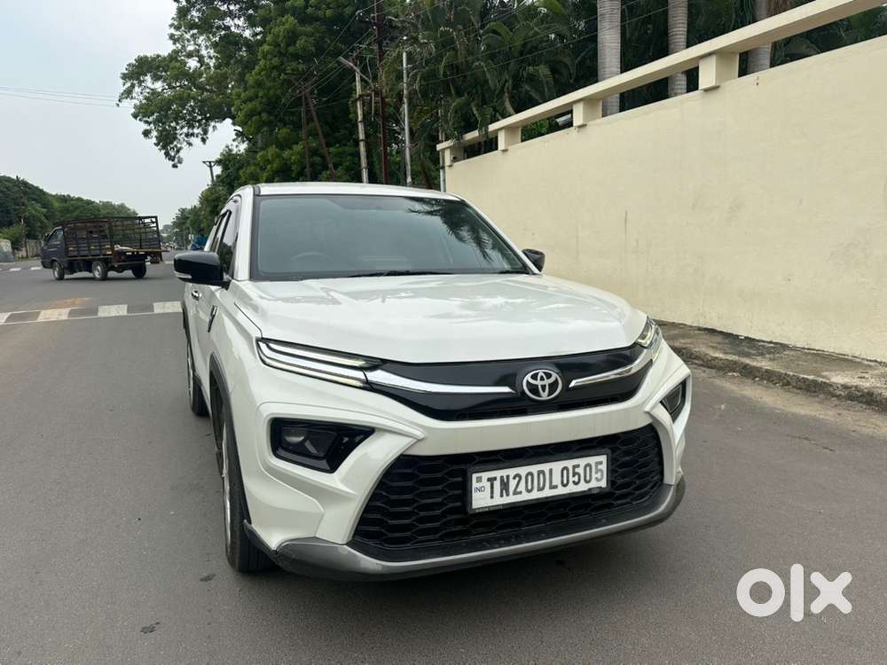 Toyota Petrol Manual 2025