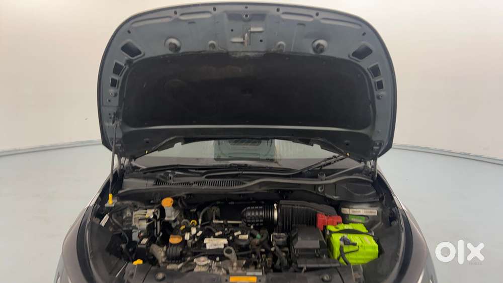 Tata Altroz 1.2 Xt, 2022, Petrol