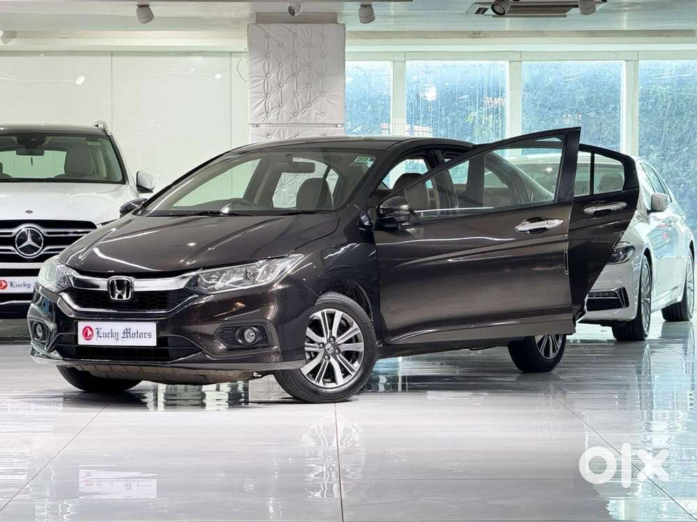 Honda City 1.5 V Cvt I-vtec Mt, 2022, Petrol
