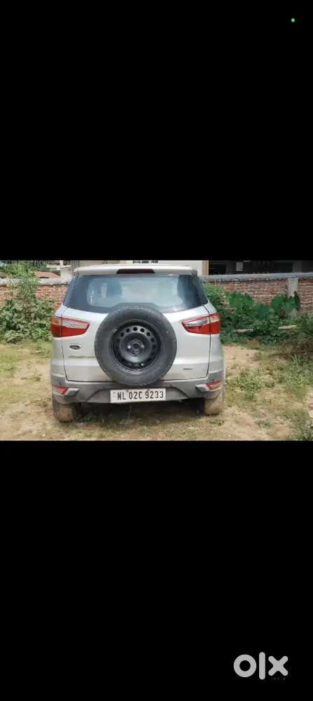 Selling An Accidental Ford Ecosport In As-is Condition. Front-end An