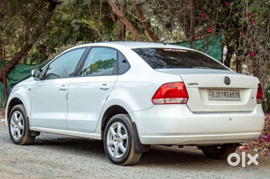Volkswagen Vento 2010-2013 Petrol Highline At, 2014, Petrol