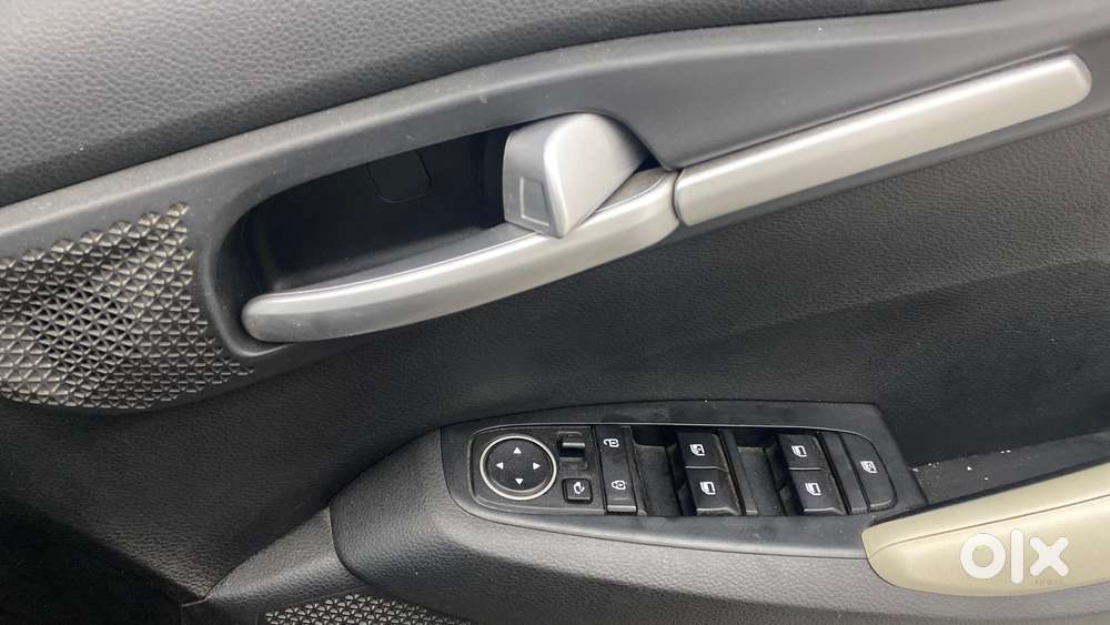 Kia Seltos Htk Plus G, 2022, Petrol