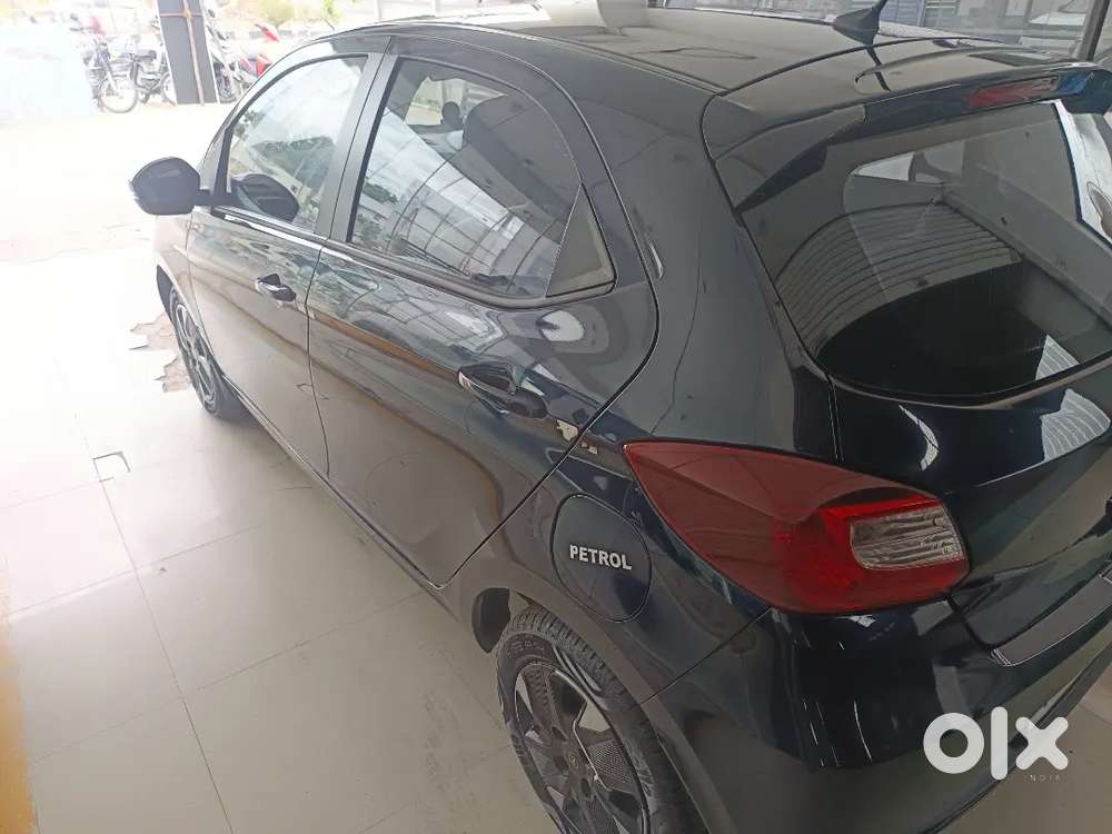 Tata Tiago 2025 Petrol 10500 Km Driven