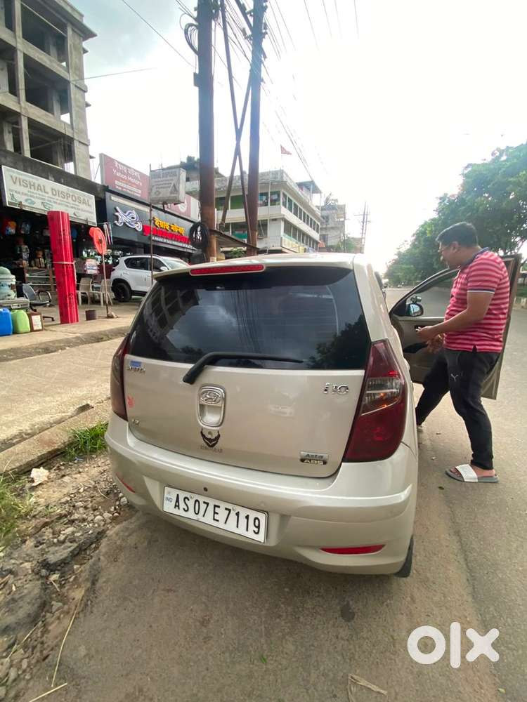 Hyundai I10 2012 Km Driven