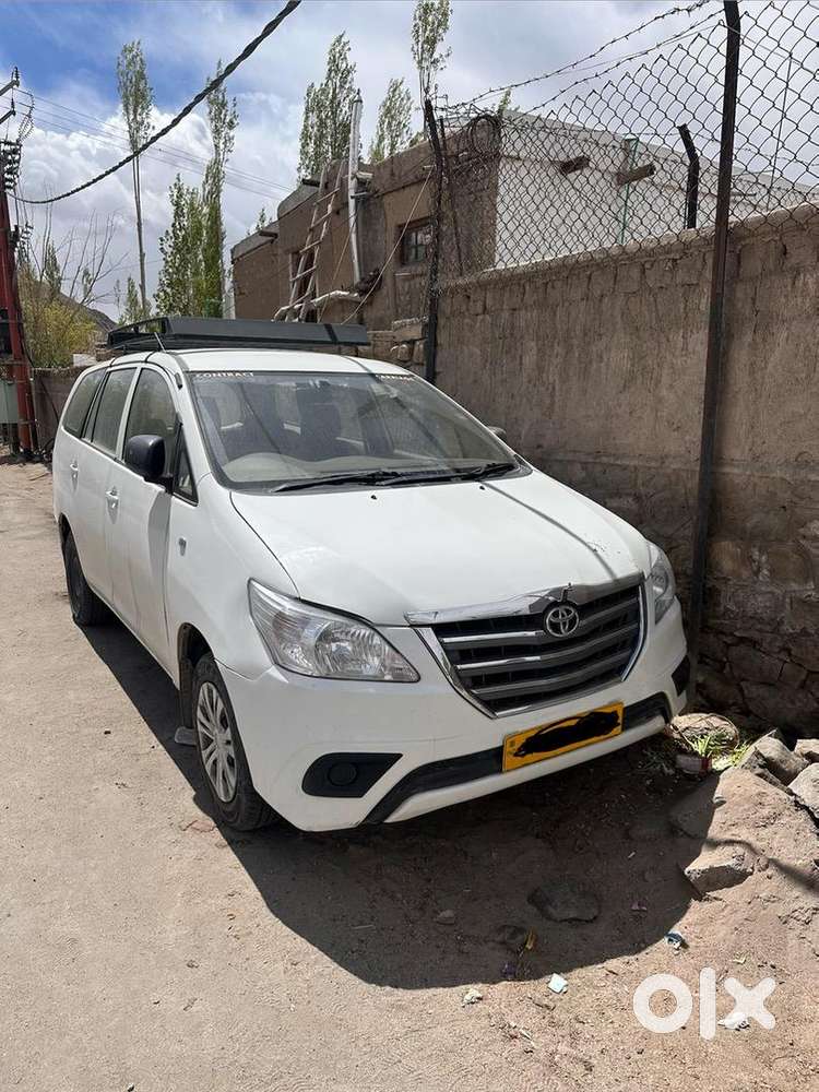 Toyota Innova 2014 Diesel Well Maintained
