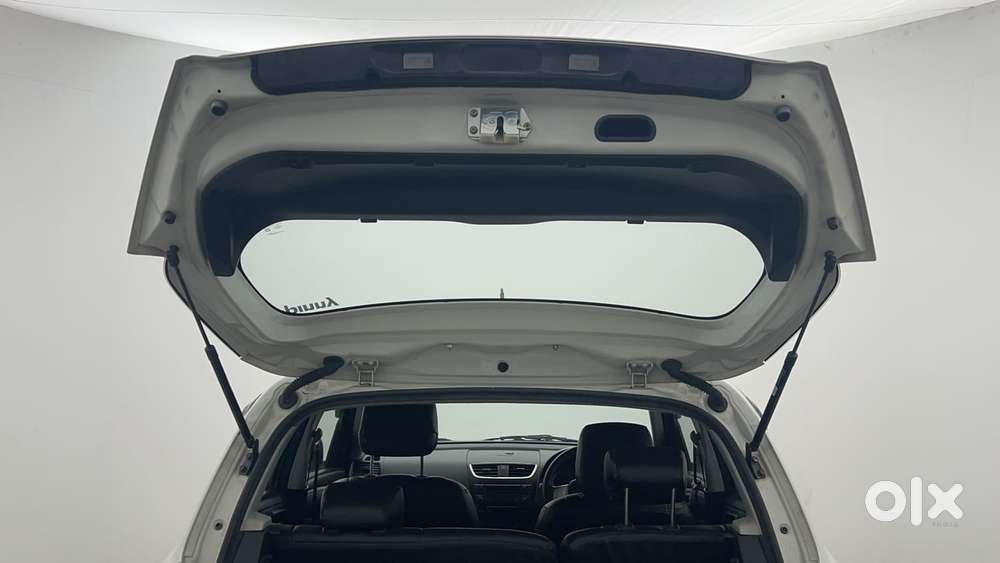 Maruti Suzuki Swift Vvt Vxi, 2016, Petrol