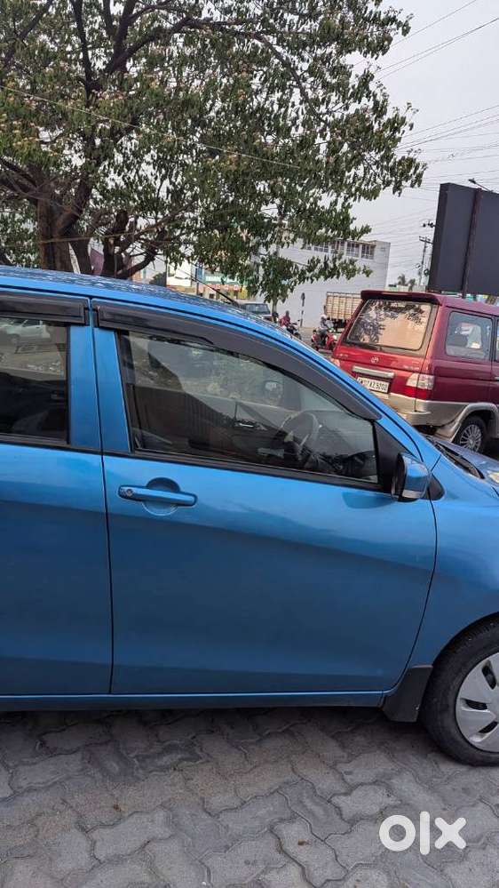 Maruti Suzuki Celerio Zxi Optional Amt Bsiv, 2016, Petrol