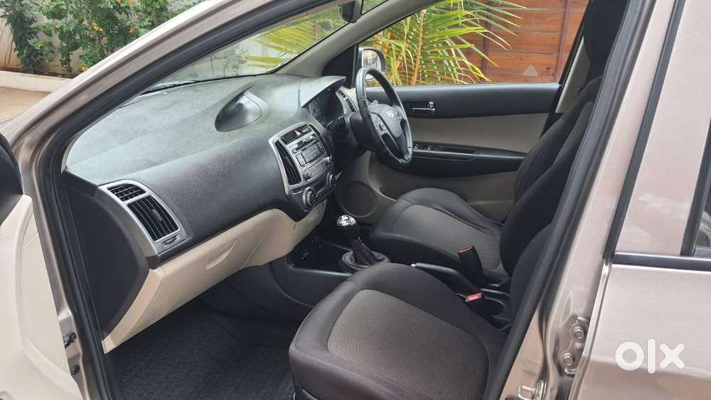 Hyundai I20 2015-2017 Sportz Option 1.4 Crdi, 2013, Diesel