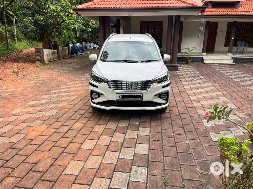 Maruti Suzuki Ertiga ZXI SHVS, 2020, Petrol