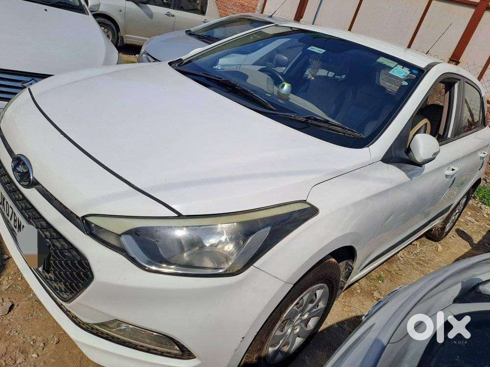 Hyundai I20 Sportz Plus Diesel, 2015, Diesel
