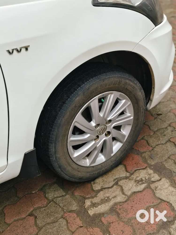 Maruti Suzuki Swift Dzire 2016