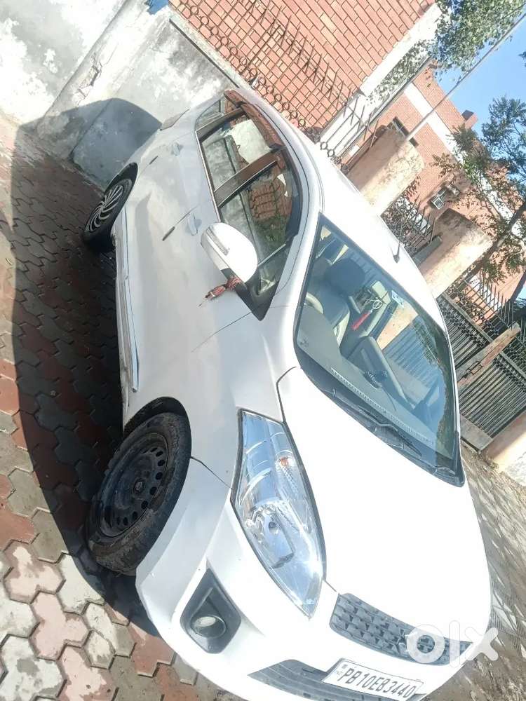 Maruti Suzuki Ertiga Vdi 2012