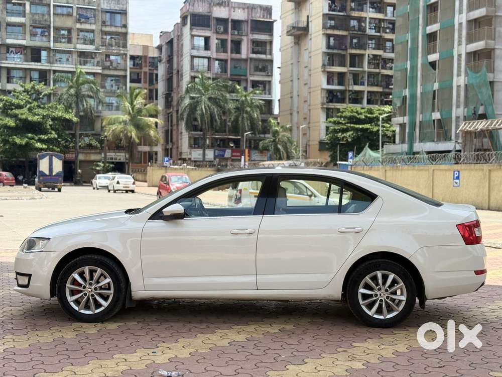 Skoda Octavia Ambition Plus 1.8 Tsi At, 2013, Petrol